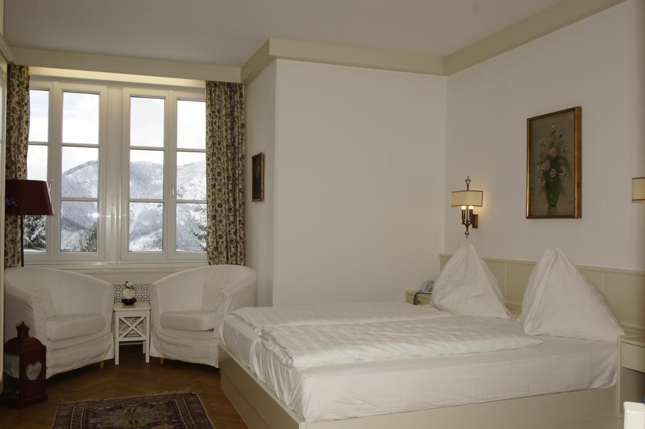 Alpenhotel Goesing Puchenstuben Екстериор снимка